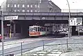 Blick durch die Ringbahnunterführung in die Boxhagener Straße (1991)