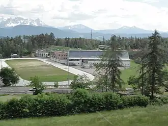 Eisschnelllaufbahn und Eisstadion