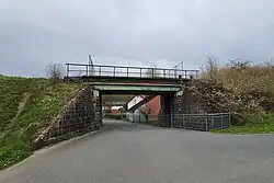 Eine Brücke über die Ringstraße und die Hörle in Quotshausen (2021)