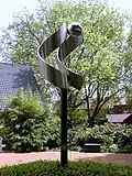 Kugel im Doppelschwung, 2002, Meerbusch-Lank-Latum