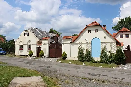 Denkmalgeschütztes Gehöft Bratronice Nr.&nbsp;10