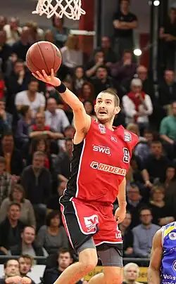 Hobbs 2016 im Trikot der Gießen 46ers