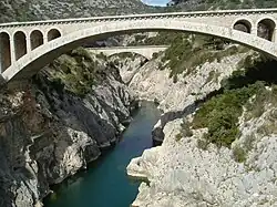 Die neueren Brücken vom Pont du Diable aus gesehen