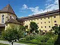 Ursulinenkloster vom Klostergarten aus
