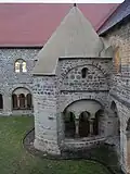 Seitenansicht des Brunnenhauses aus dem Obergeschoss