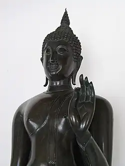 Schreitender Buddha, Sukhothai-Stil