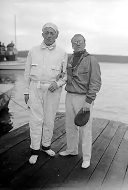 Fritz von Opel (re.), welcher den Franzosen François Sigrand (li.) bei Rennen erfolgreich schlug