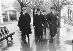 Gustav Stresemann auf dem Weg zur Völkerbundkonferenz in Lugano