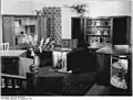 Herrenzimmer mit Hausbar (Leipziger Messe, 1954)