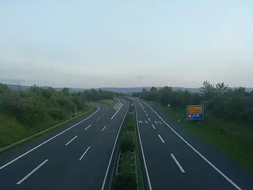 Autobahndreieck Nordharz mit Abzweigung der A&nbsp;369 Richtung Goslar/Bad Harzburg