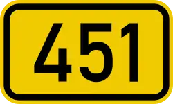 B451