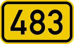 B483
