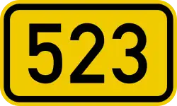 B523