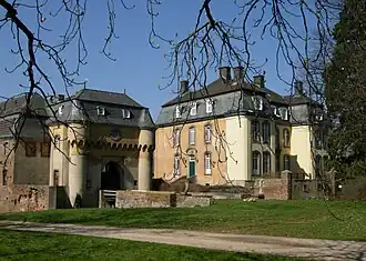 Burg Kleinbüllesheim