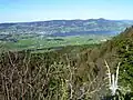 Burgruine Wartenfels: Aussicht auf den Mondsee, im Hintergrund die Kulmspitze (1095&nbsp;m)