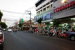Straßenszene in Buri Ram