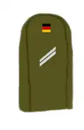 Ärmelabzeichen Obergefreiter am Feldanzug, jagdmeliert 1966–1974[A 13][36]
