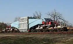 Bahntransport mittels Tragschnabelwagen