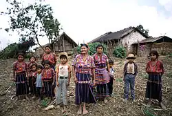 Cakchiquel-Familie in Patzun (1993)
