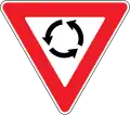 Vorfahrt gewähren! Kreisverkehr