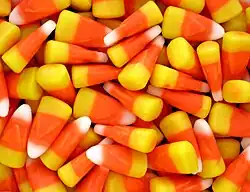 Candy Corn, eine typisch amerikanische Süßigkeit zu Halloween