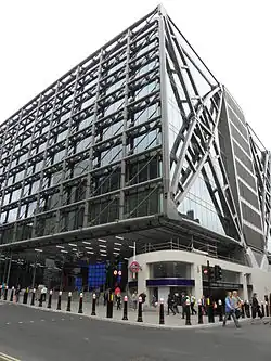Bahnhofsgebäude