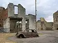 Ein Peugeot 202 auf dem Marktplatz
