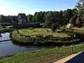 Garteninsel (vorne) und Burginsel (hinten), von der Bahnhofsbrücke aus betrachtet (2018).