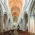 Innenansicht; Knick in der Hauptachse