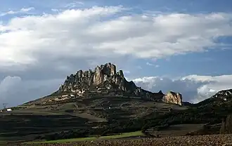 Peña Lengua und der Ort Cellorigo