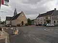 Ortszentrum mit Kirche Sainte-Marie-et-Sainte-Anne