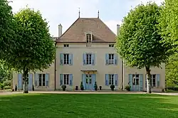 Front des Schlosses