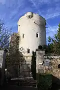 Donjon des ehemaligen Schlosses