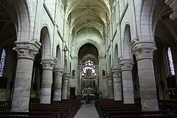Langhaus nach Osten