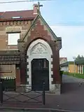 Wegekapelle, Inschrift: Heilige, unbefleckte Mutter Gottes, bitte für uns