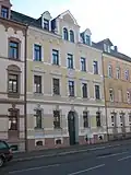 Mietshaus mit Jugendstilanklängen