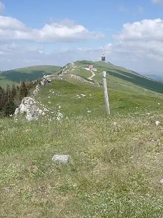 Chasseral Ouest; im Hintergrund der Chasseral