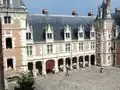 Offene Galerie (Bogengang) im Flügel Ludwigs XII., Schloss Blois, 16. Jh.