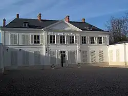 Ostfassade des Château de Villiers