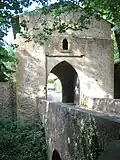 Tor zum Schloss Tichemont