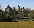 Schloss und Kirche Saint-Barthélemy