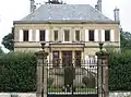 Schloss Les Rousseau