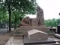 Gjurdschans Grabmal der Familie Goukassow, Friedhof Père-Lachaise, Paris