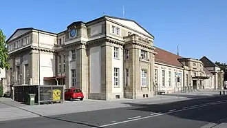 Süd- und Ostfassade