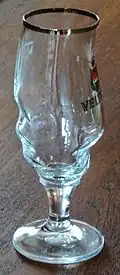 Von Luigi Colani entworfenes, der Hand angepasstes Bierglas