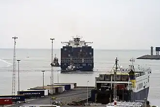 Containerschiff