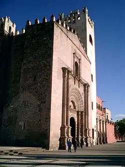 Kirche San Nicolás de Tolentino