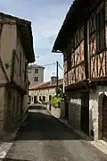 Alte Häuser in Courrensan