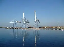 Neuer Hafen, Blick von Südosten (2011)