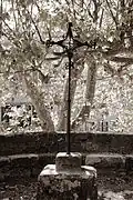 Croix en fer forgée